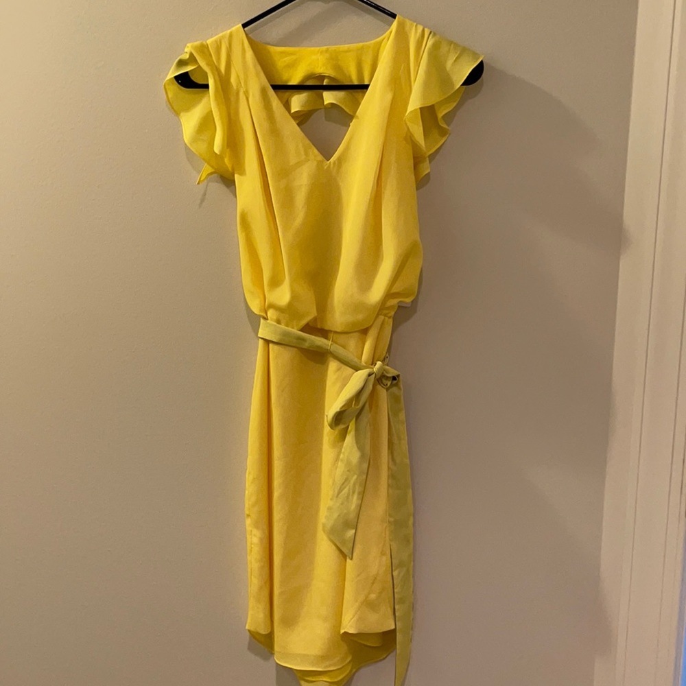 Jessica Simpson size 2 yellow dress NWT
